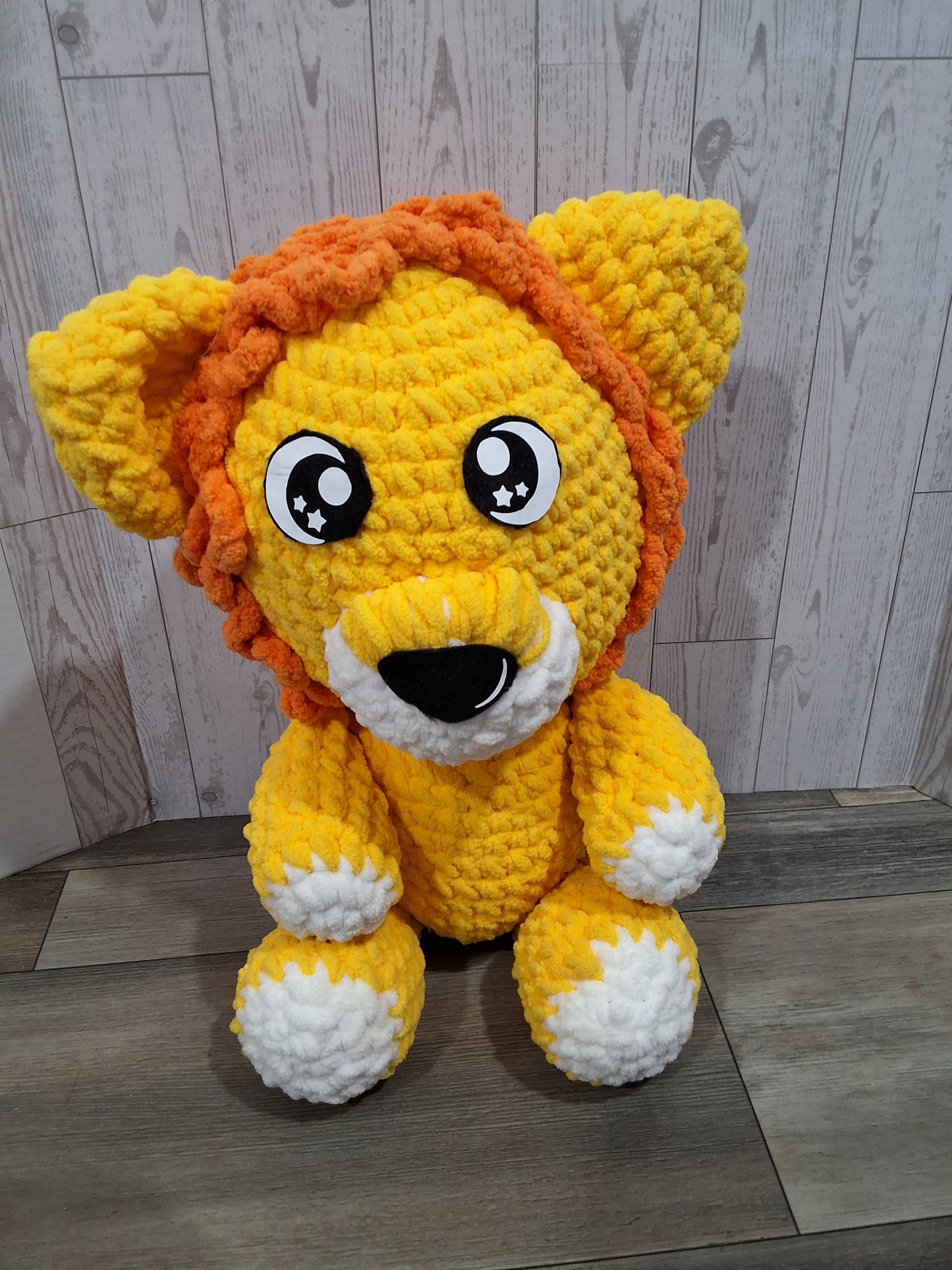 Jumbo Crochet Lion