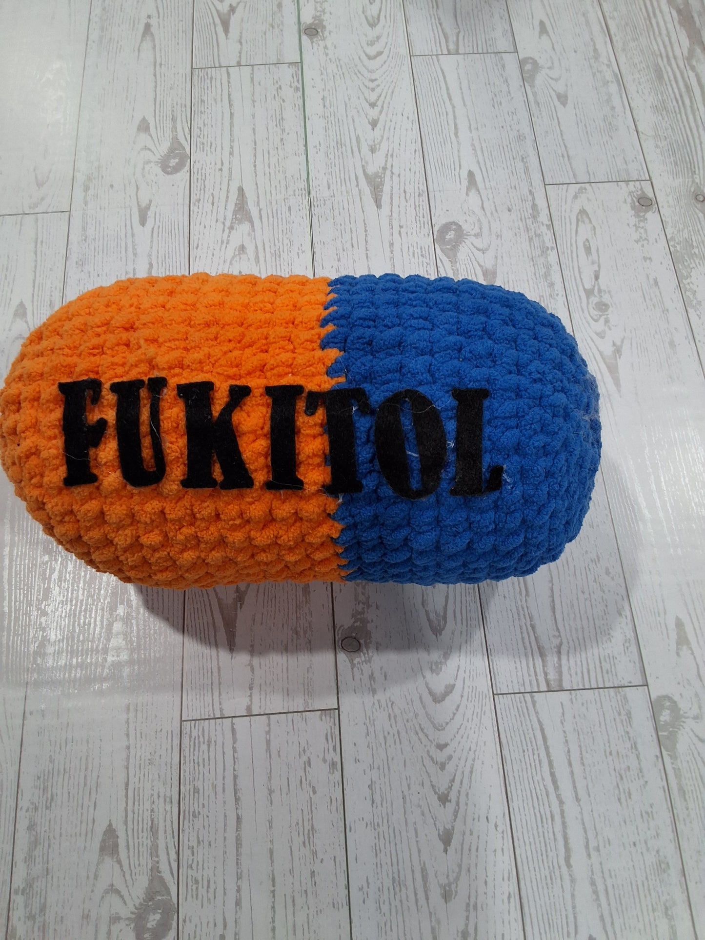Crochet 'FUKITOL' Pill