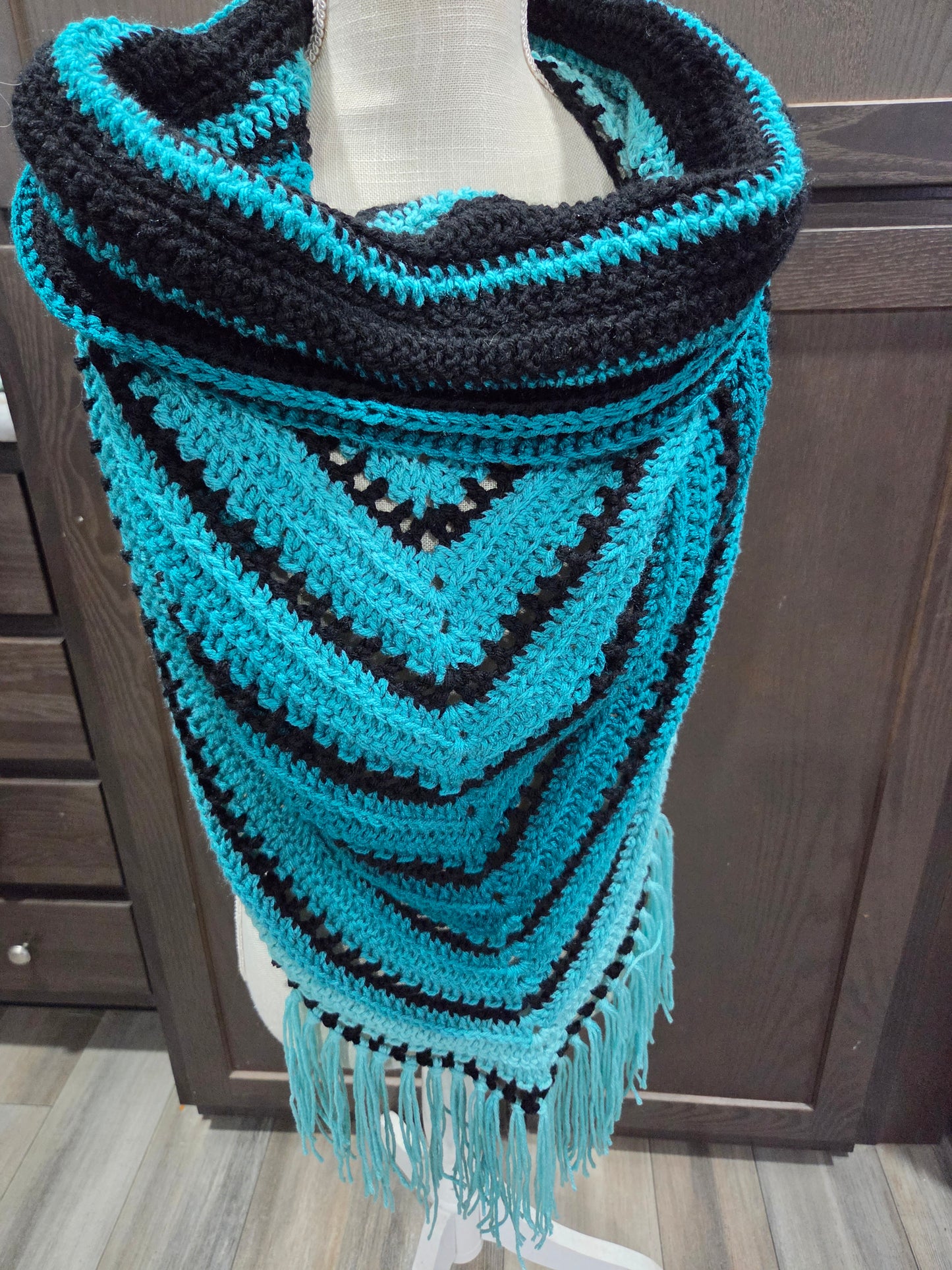 Triangle Infinity Scarf